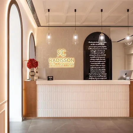 Radisson Collection Hotel, Basilica Szálloda