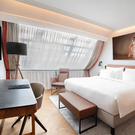 호텔 Radisson Collection Hotel, Basilica 5*