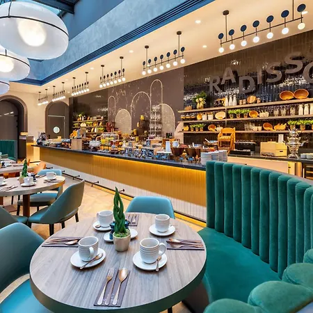 Radisson Collection Hotel, Basilica