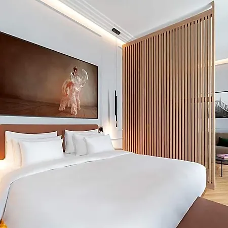 Radisson Collection Hotel, Basilica