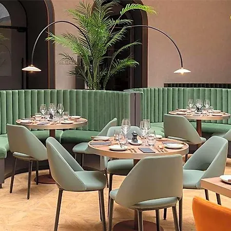 Radisson Collection Hotel, Basilica 5*