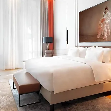 Radisson Collection Hotel, Basilica 호텔 5*