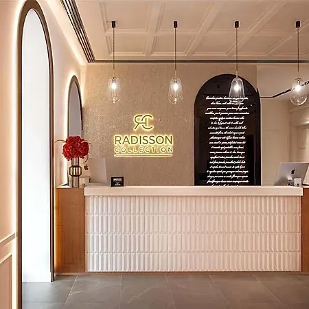 Radisson Collection Hotel, Basilica 호텔