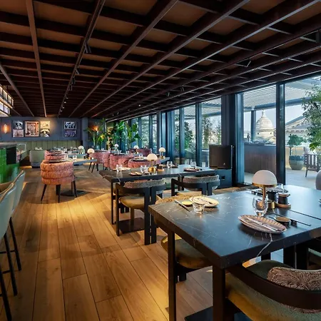 Radisson Collection Hotel, Basilica 5*