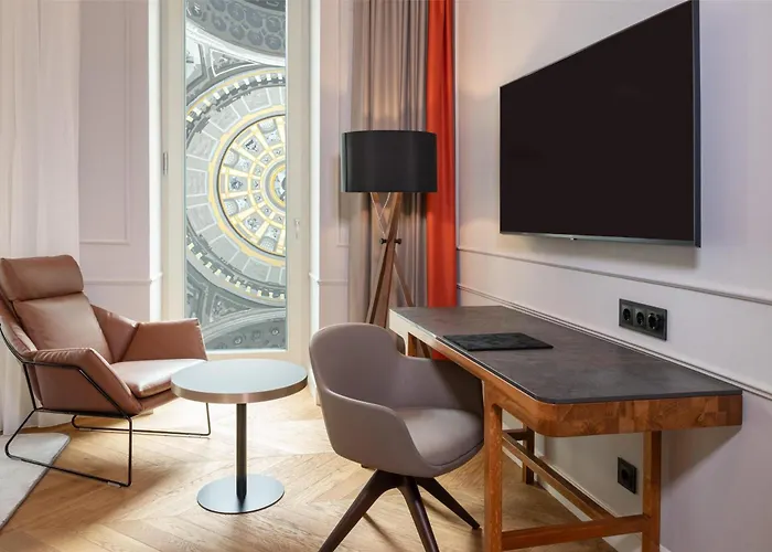 Отель Radisson Collection Hotel, Basilica